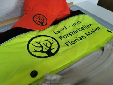 Forstbekleidung mit Bestickung für Florian Maier