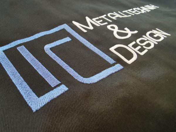 Firmenbekleidung mit Bestickung für die Firma "Metalltechnik & Design"